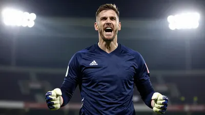 Rotherham secure goalkeeper Eyestone on loan from Brentford